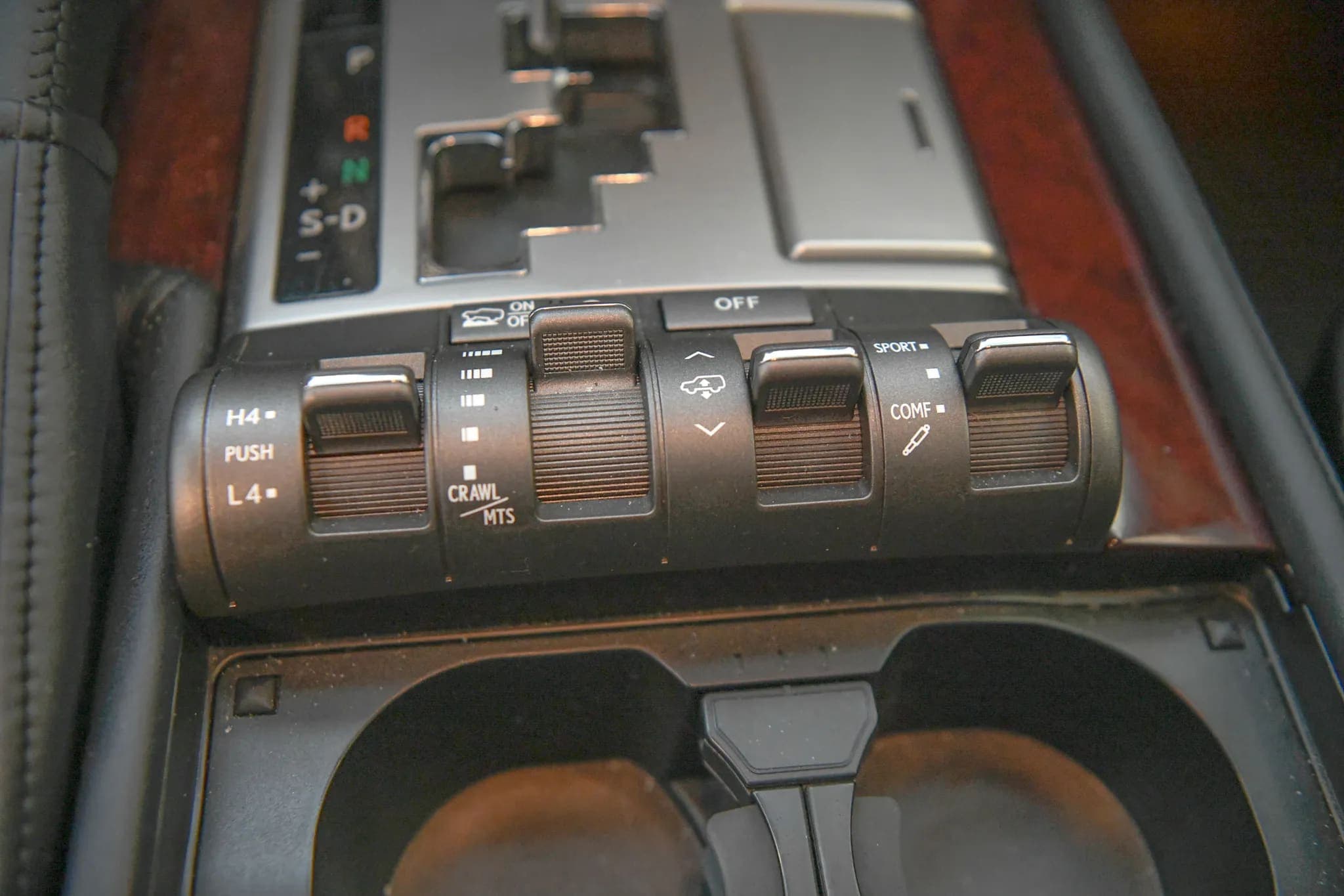 2014 Lexus LX570, view