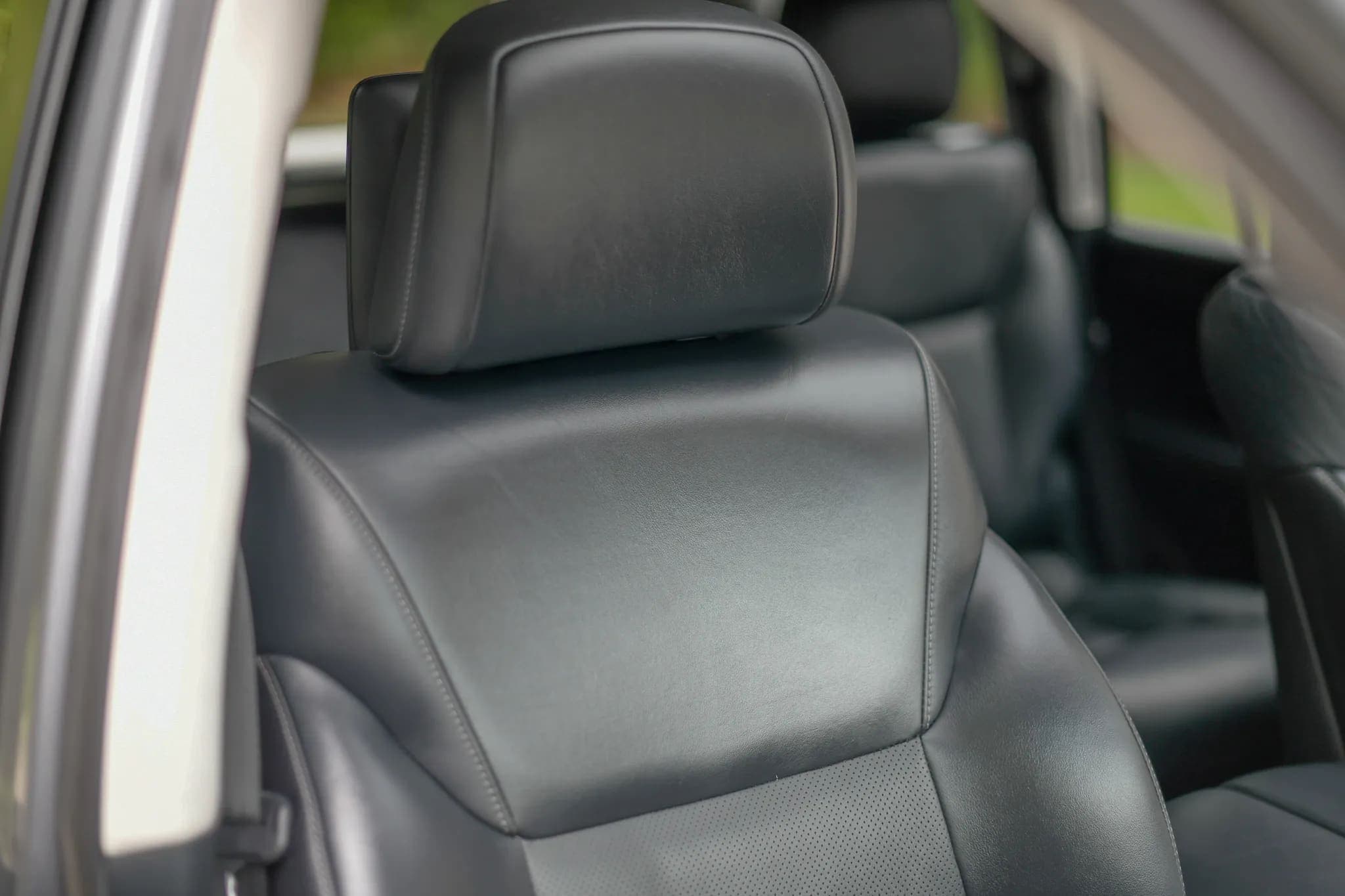 2014 Lexus LX570, view