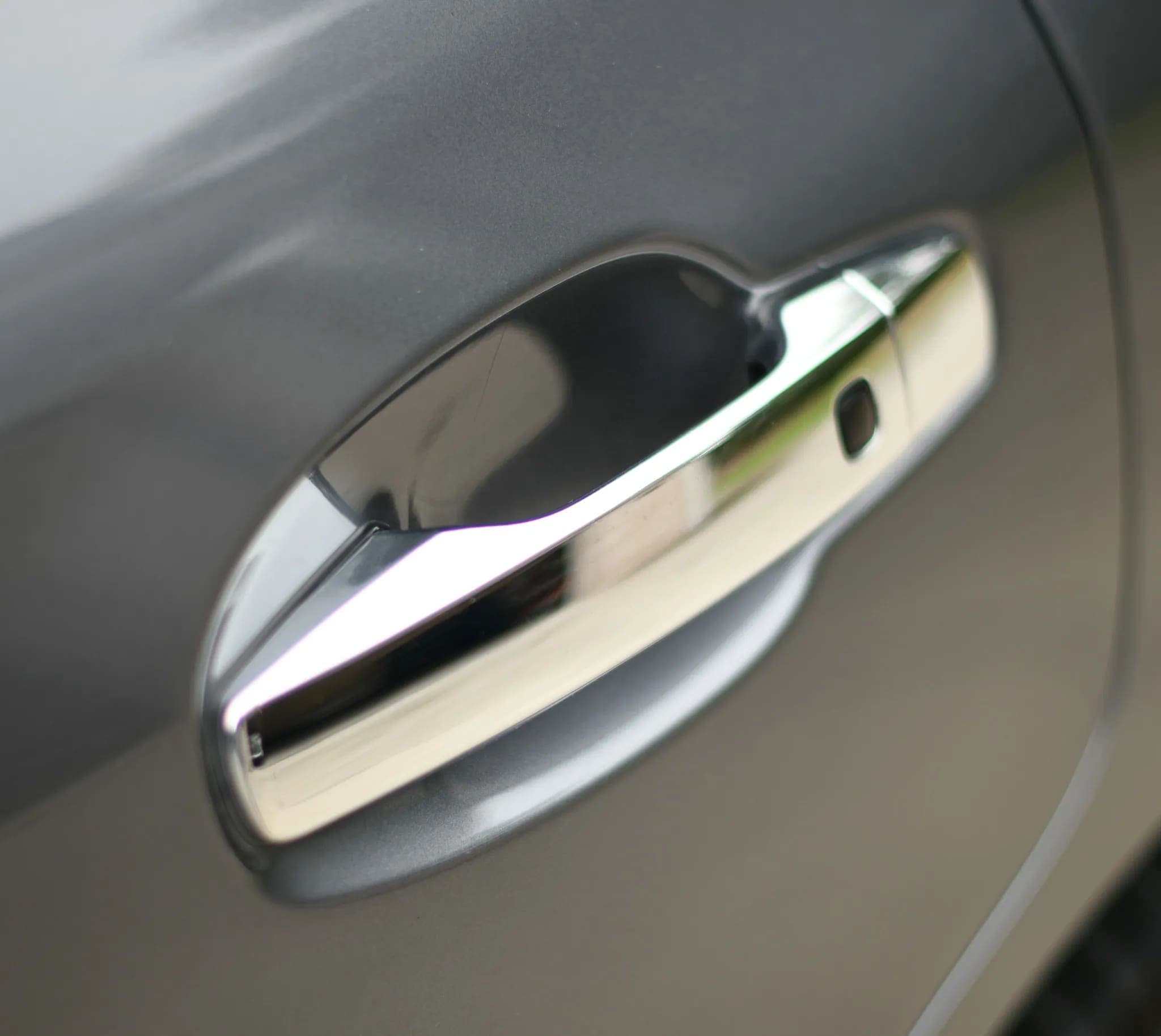 2014 Lexus LX570, view