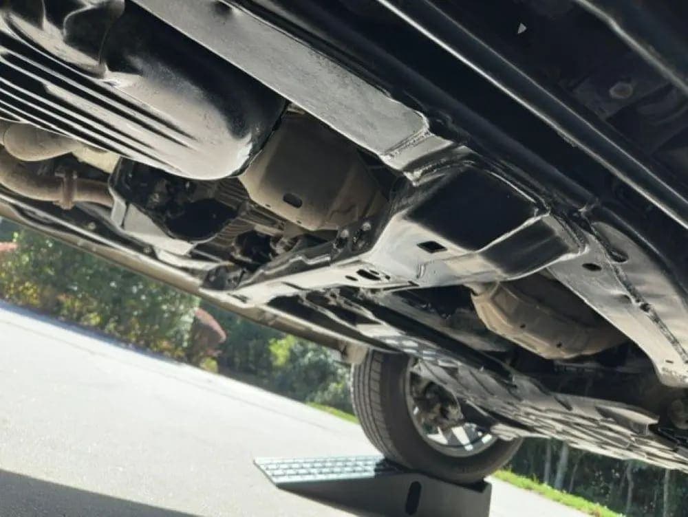 2014 Lexus LX570, view
