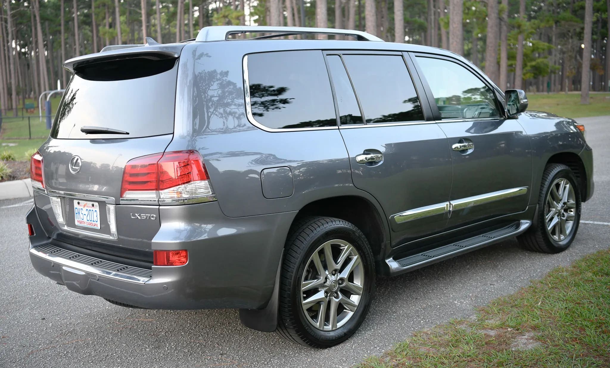 2014 Lexus LX570, view