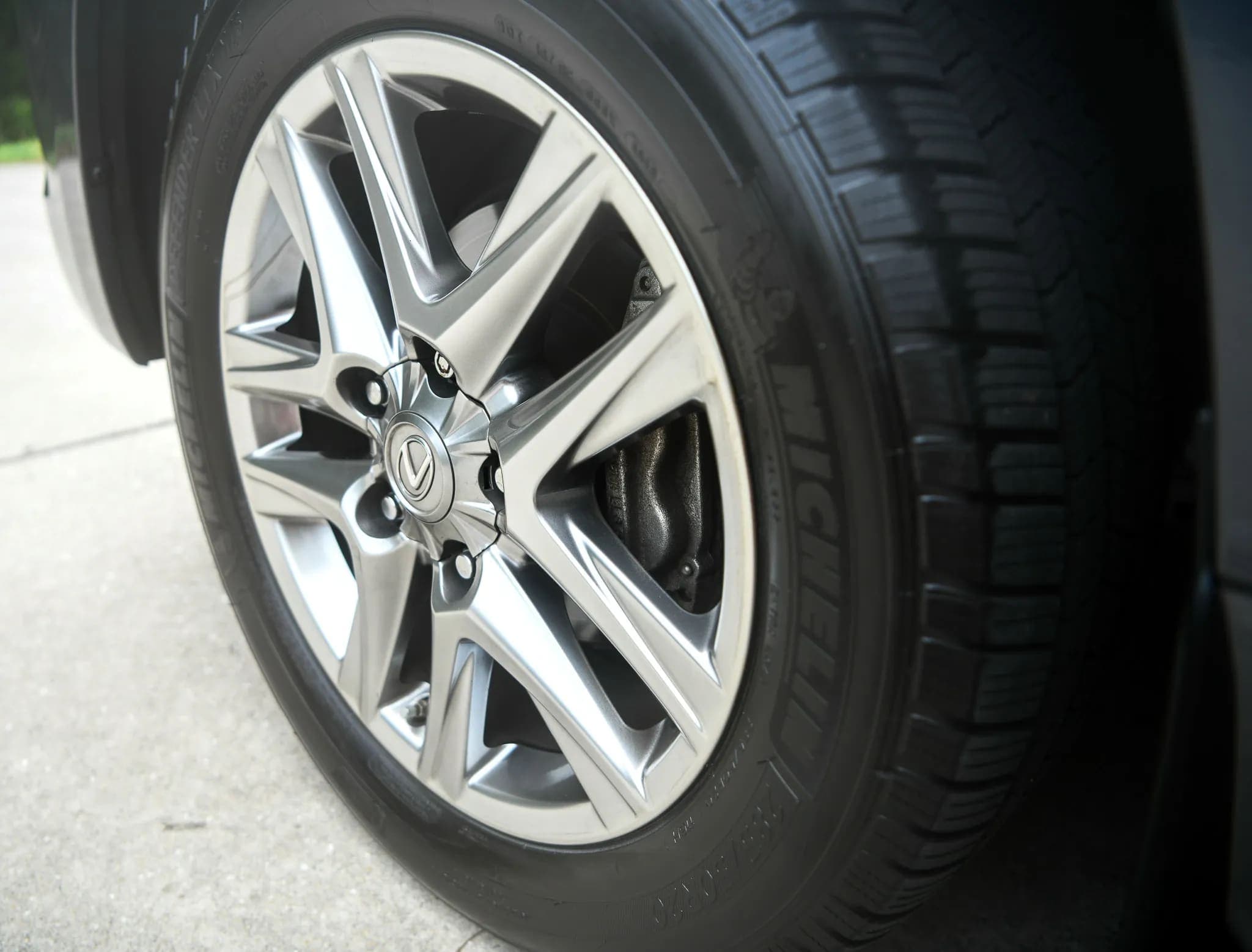 2014 Lexus LX570, view