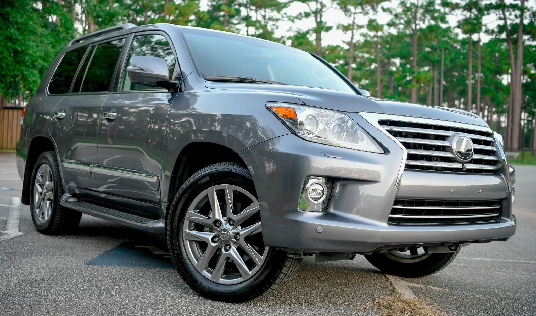 2014 Lexus LX570, view