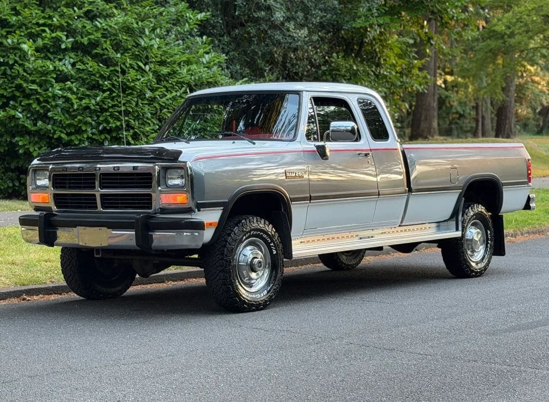 1993 Dodge Ram W250 LE Club Cab Cummins 4×4 5-Speed exterior