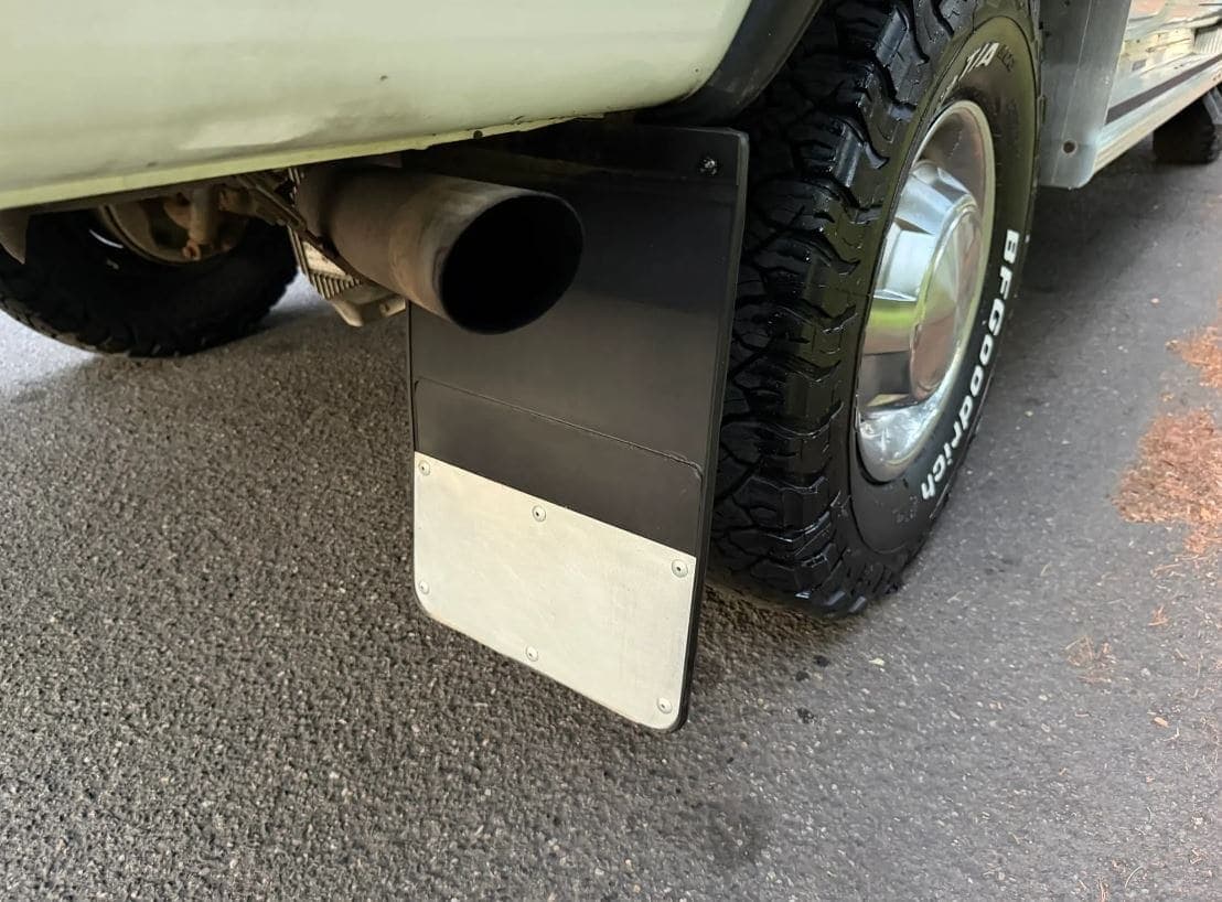 1993 Dodge Ram W250 LE Club Cab Cummins 4×4 5-Speed, view