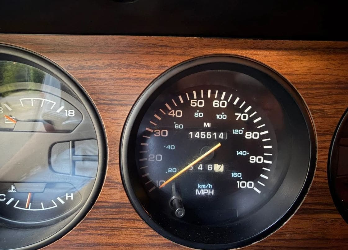 1993 Dodge Ram W250 LE Club Cab Cummins 4×4 5-Speed, view