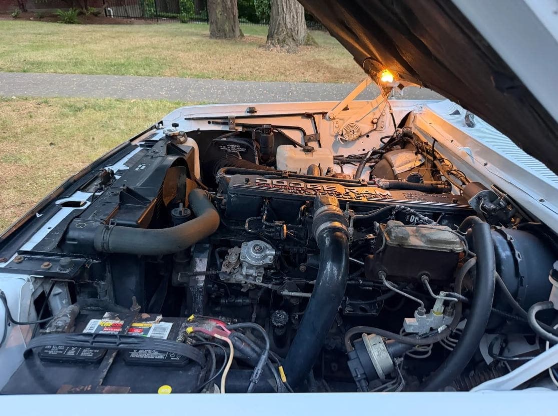 1993 Dodge Ram W250 LE Club Cab Cummins 4×4 5-Speed, view