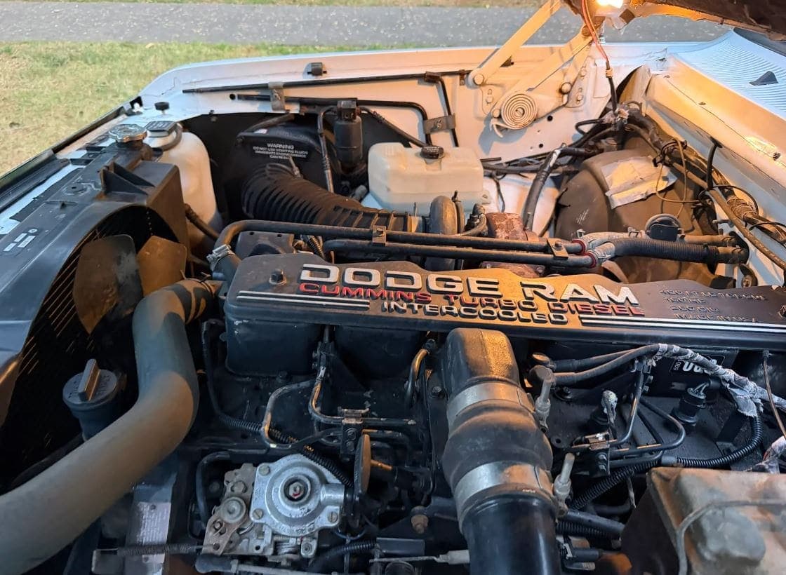 1993 Dodge Ram W250 LE Club Cab Cummins 4×4 5-Speed, view