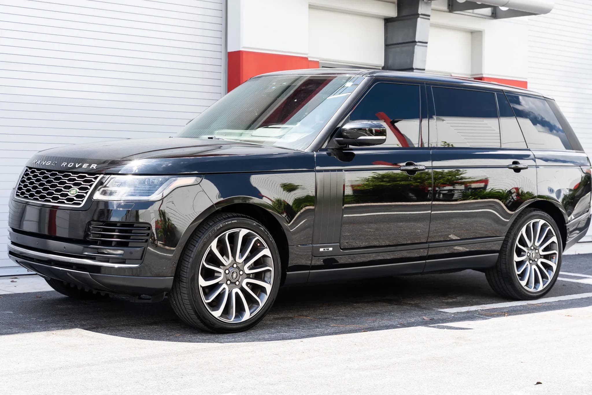 2018 Land Rover Range Rover Supercharged LWB | Baher Auto Sales St Louis