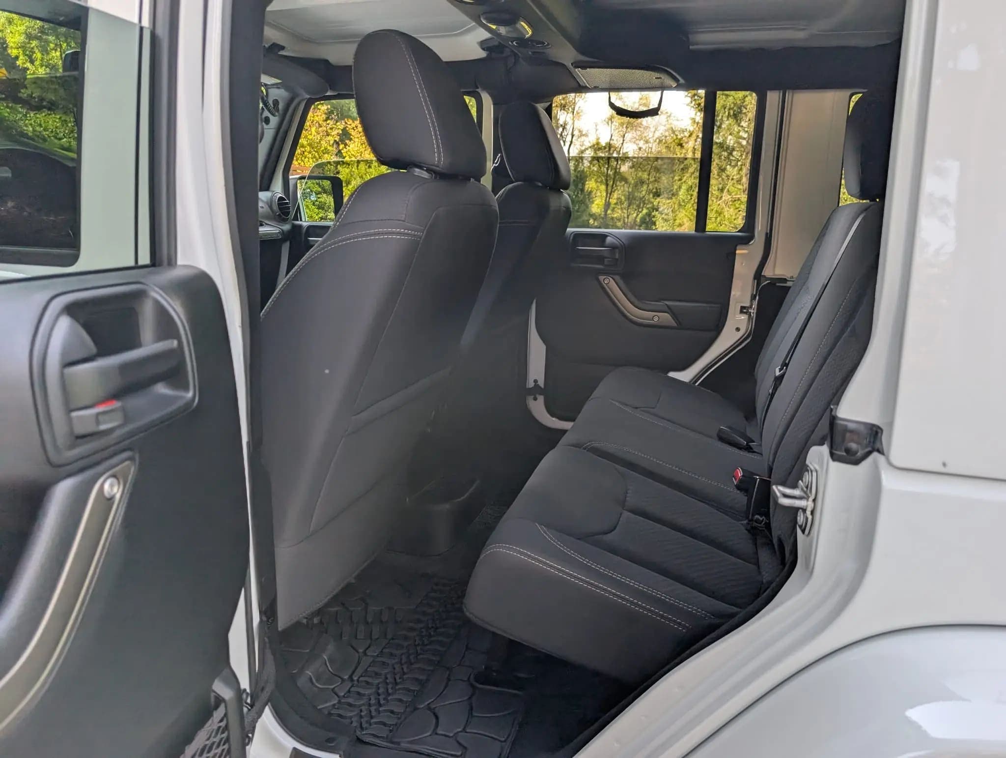 2018 Jeep Wrangler Unlimited Sport Golden Eagle Edition, view