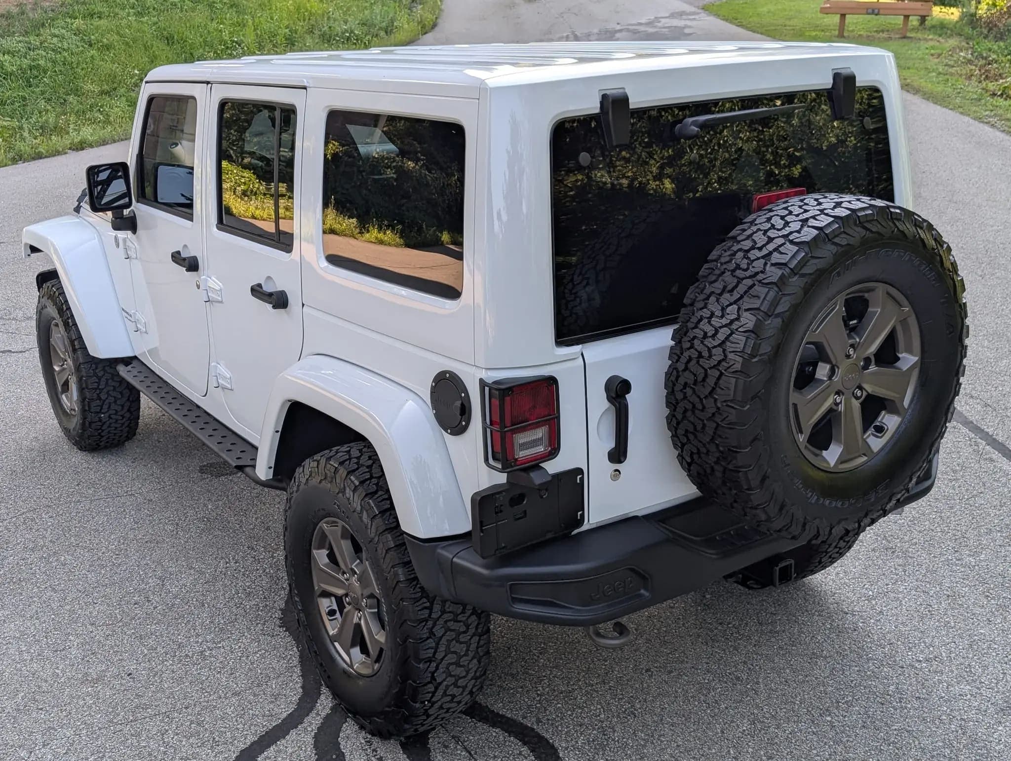2018 Jeep Wrangler Unlimited Sport Golden Eagle Edition, view