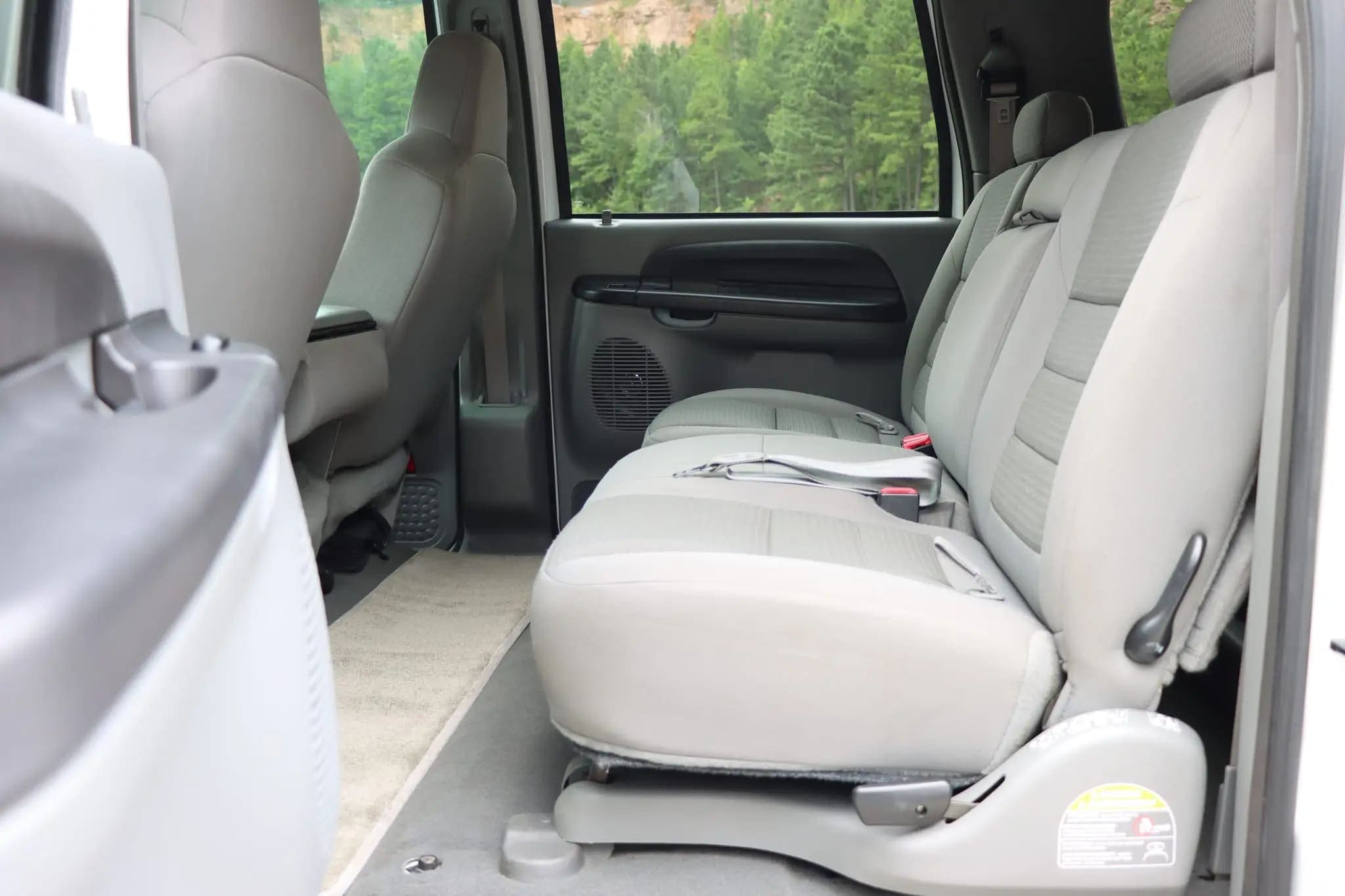 2005 Ford Excursion XLT Power Stroke 4×4, view