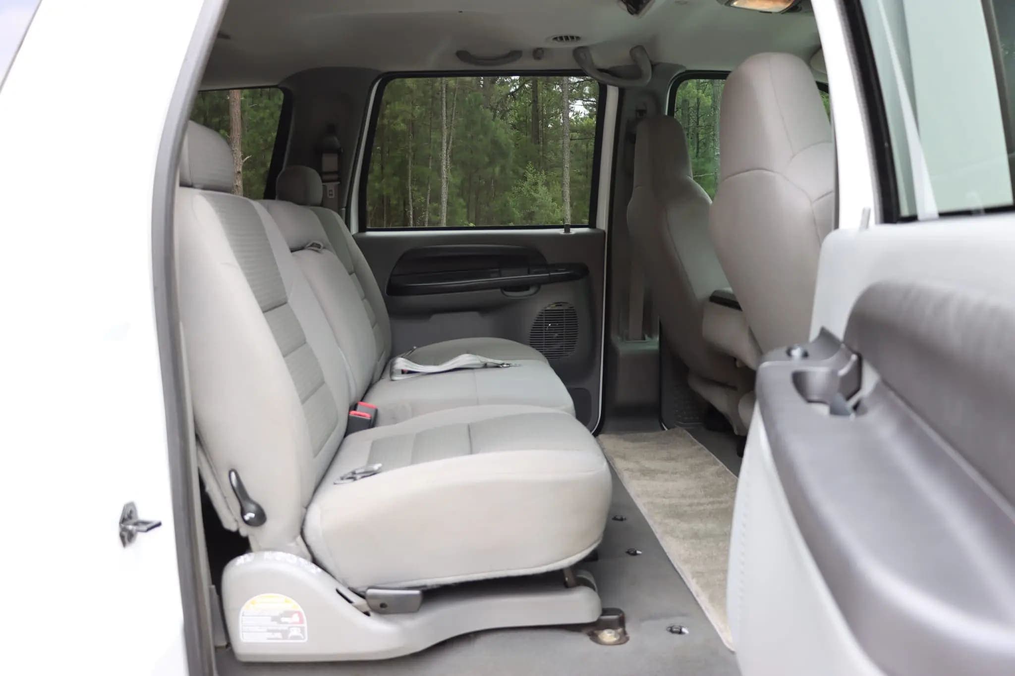 2005 Ford Excursion XLT Power Stroke 4×4, view