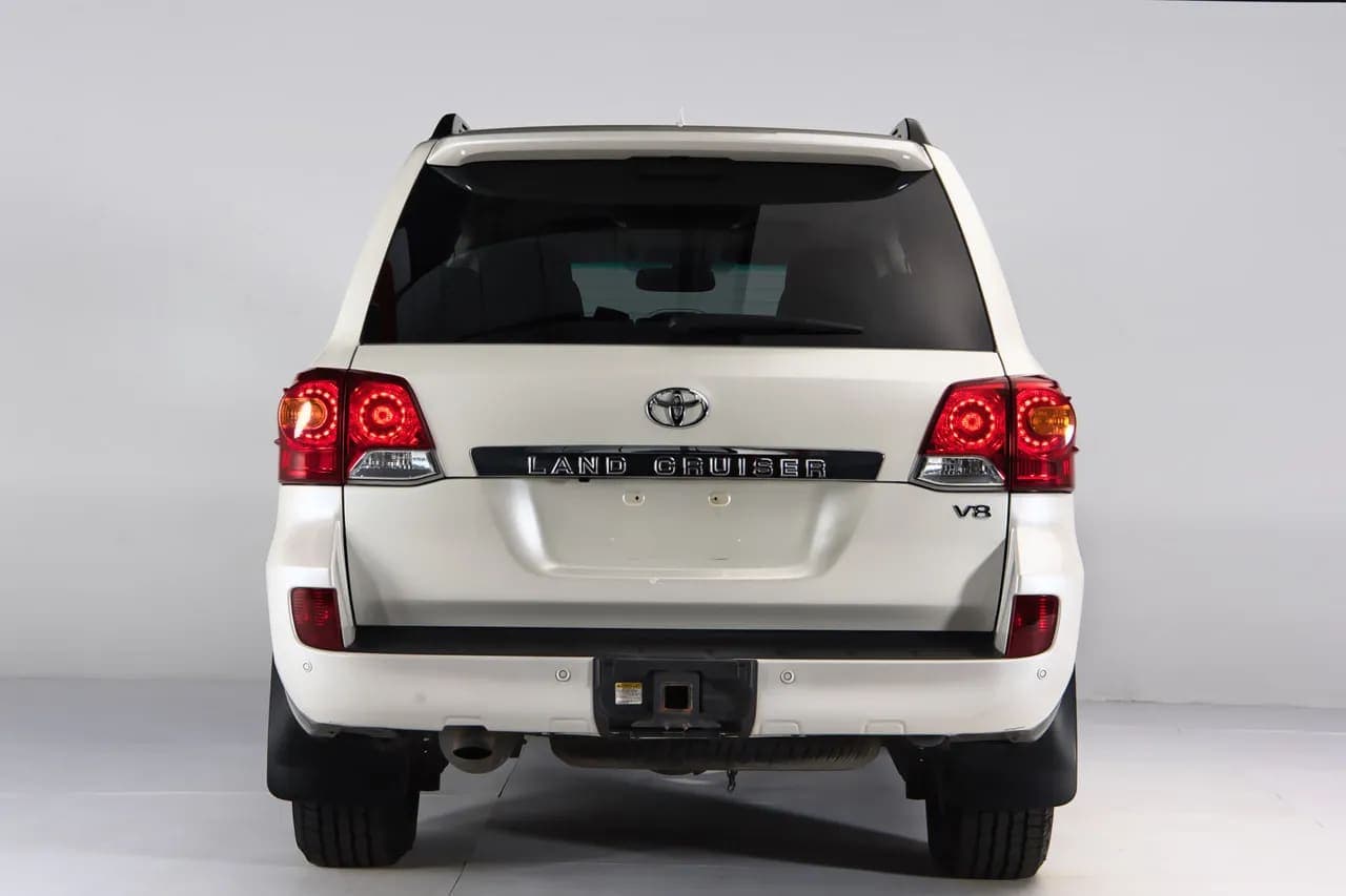 2015 Toyota Land Cruiser URJ200, view