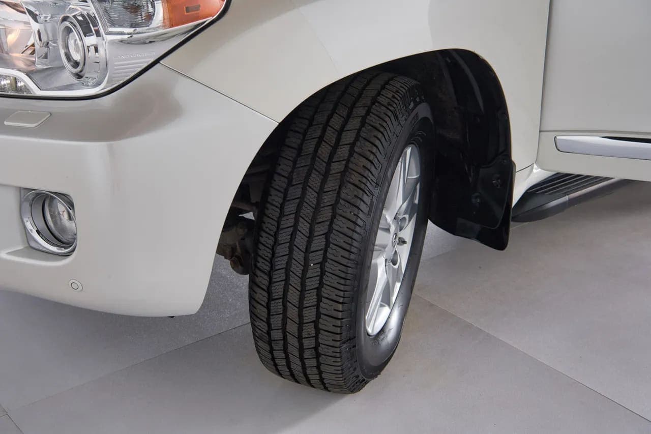 2015 Toyota Land Cruiser URJ200, view