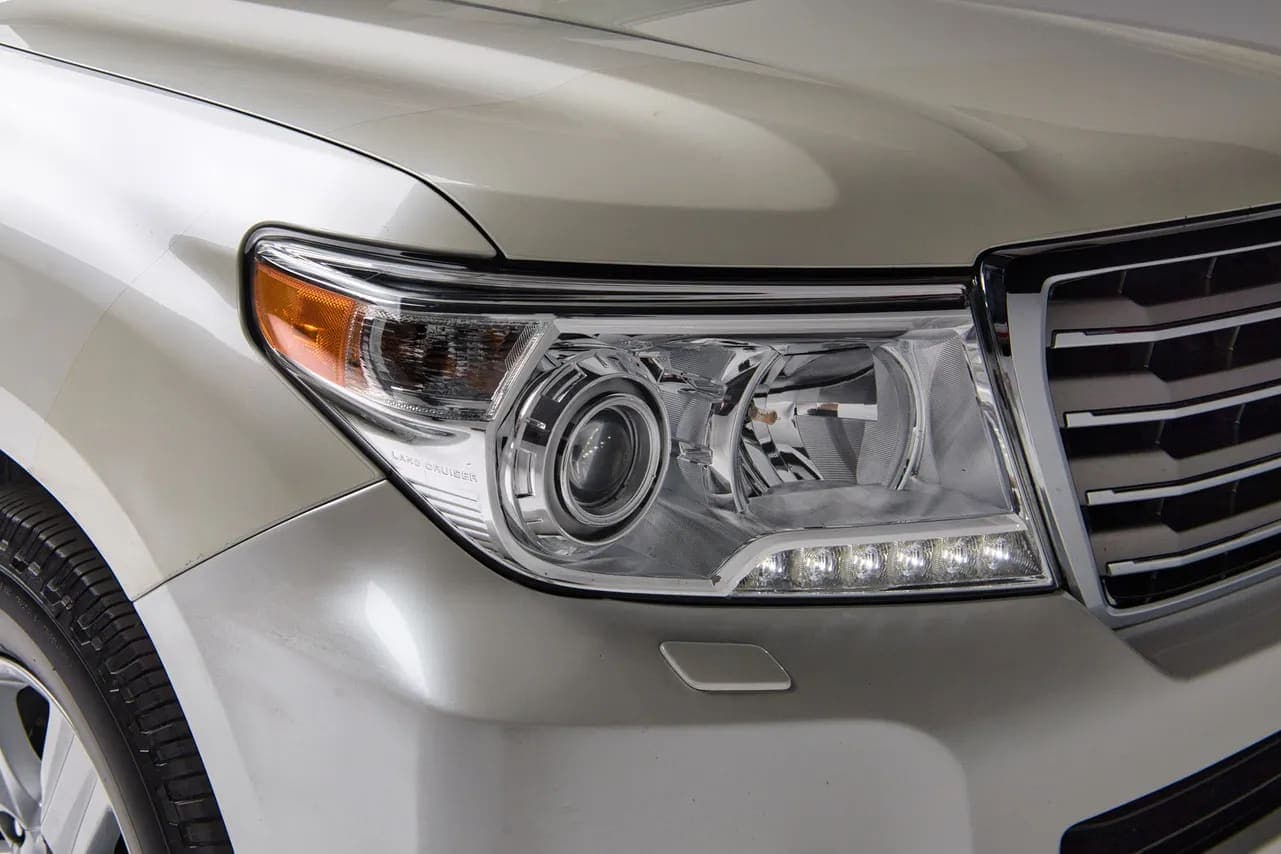 2015 Toyota Land Cruiser URJ200, view