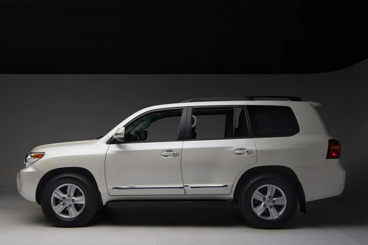 2015 Toyota Land Cruiser URJ200, view