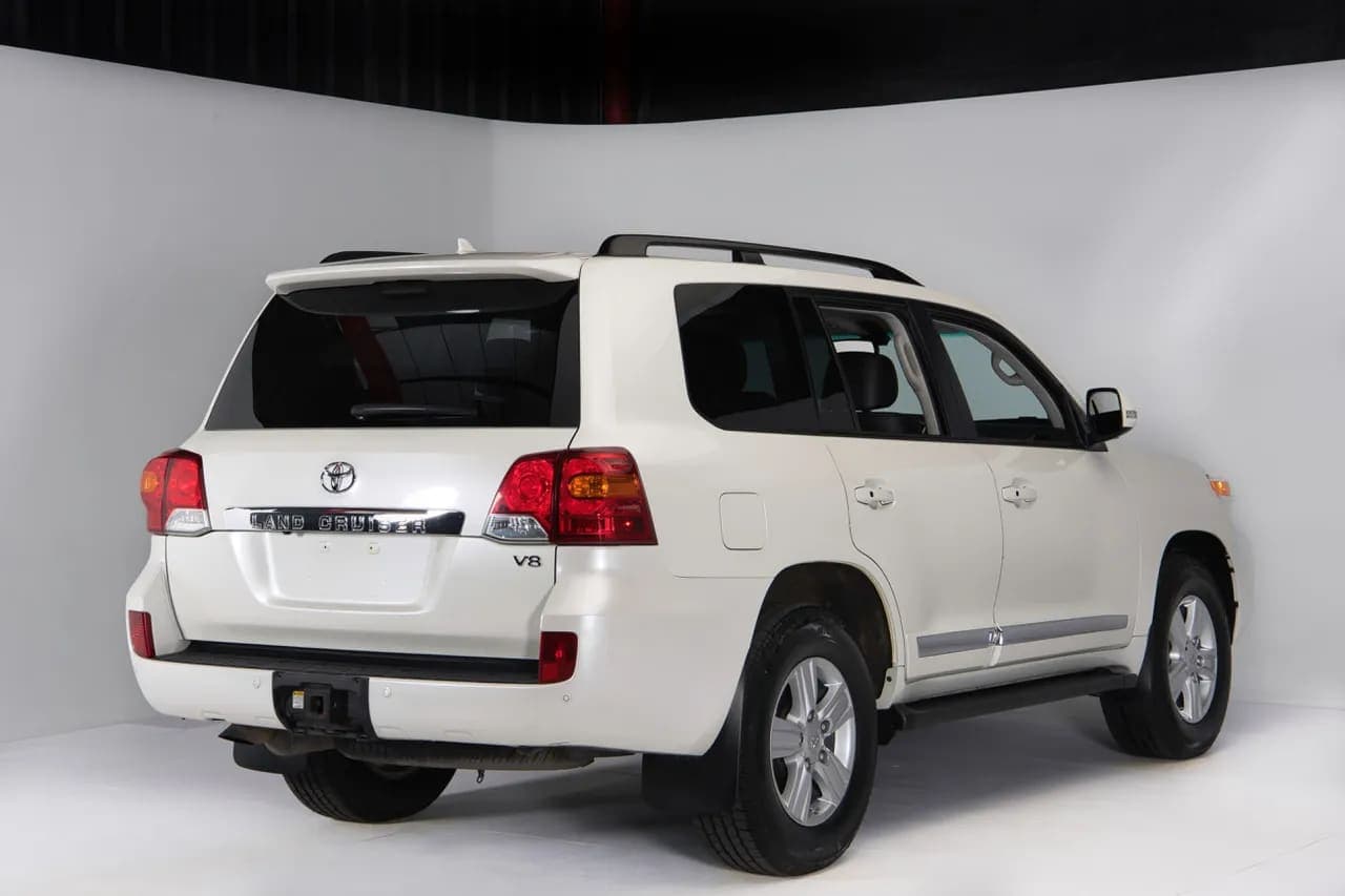 2015 Toyota Land Cruiser URJ200, view
