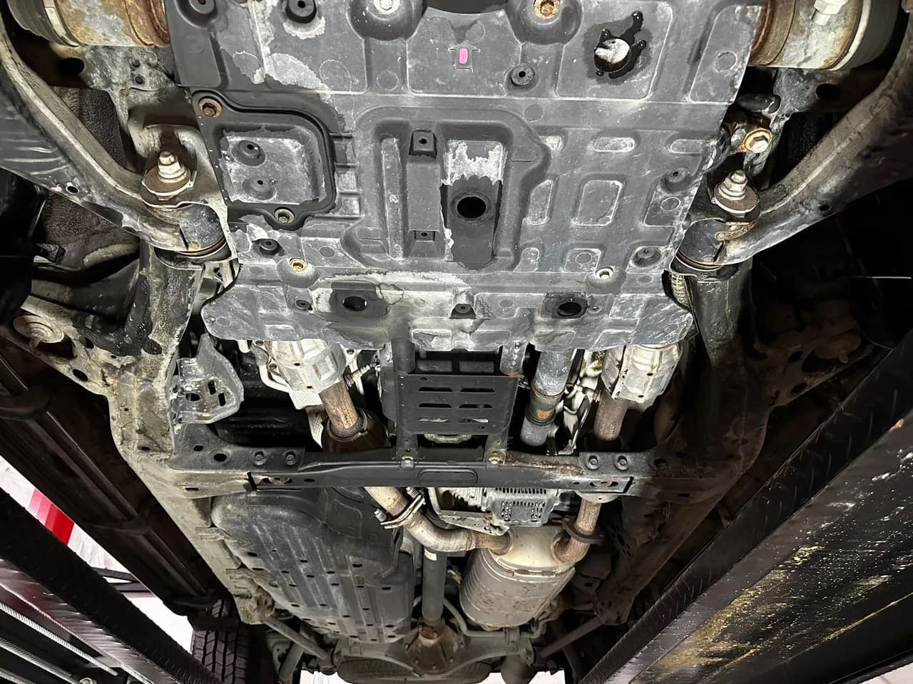 2015 Toyota Land Cruiser URJ200, view