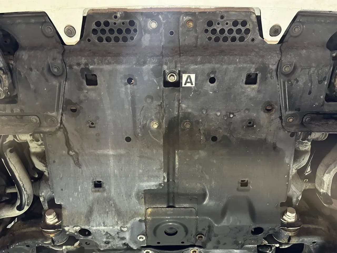 2015 Toyota Land Cruiser URJ200, view