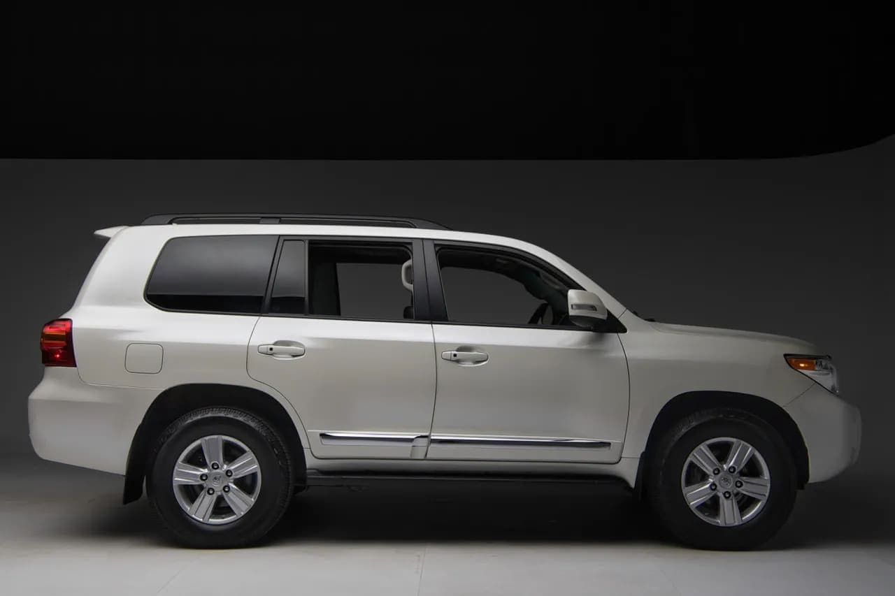 2015 Toyota Land Cruiser URJ200, view