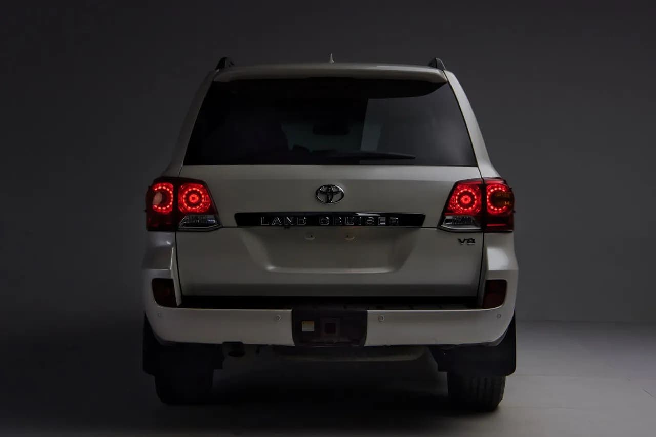 2015 Toyota Land Cruiser URJ200, view