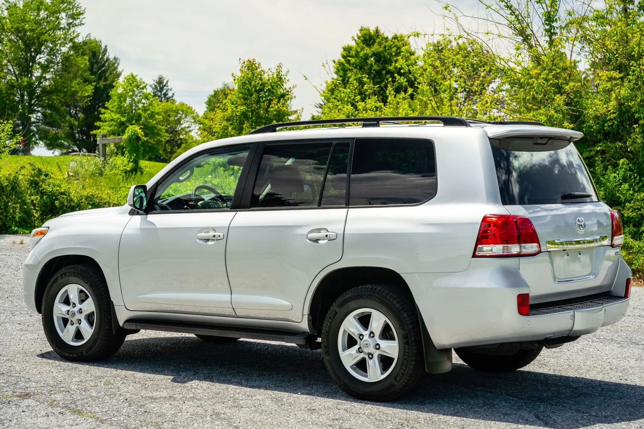 2008 Toyota Land Cruiser URJ200
 7k-Miles Like new, view