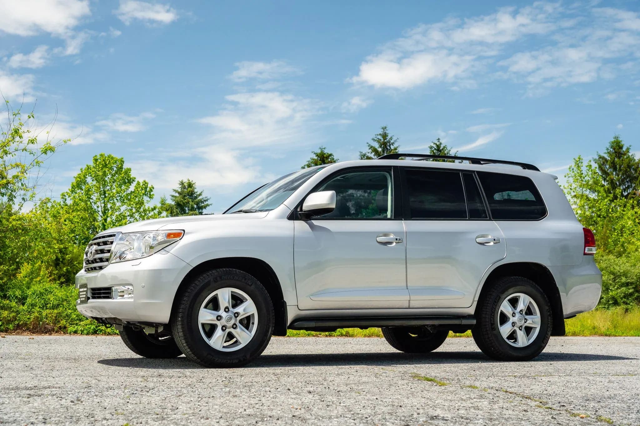 2008 Toyota Land Cruiser URJ200
 7k-Miles Like new, view