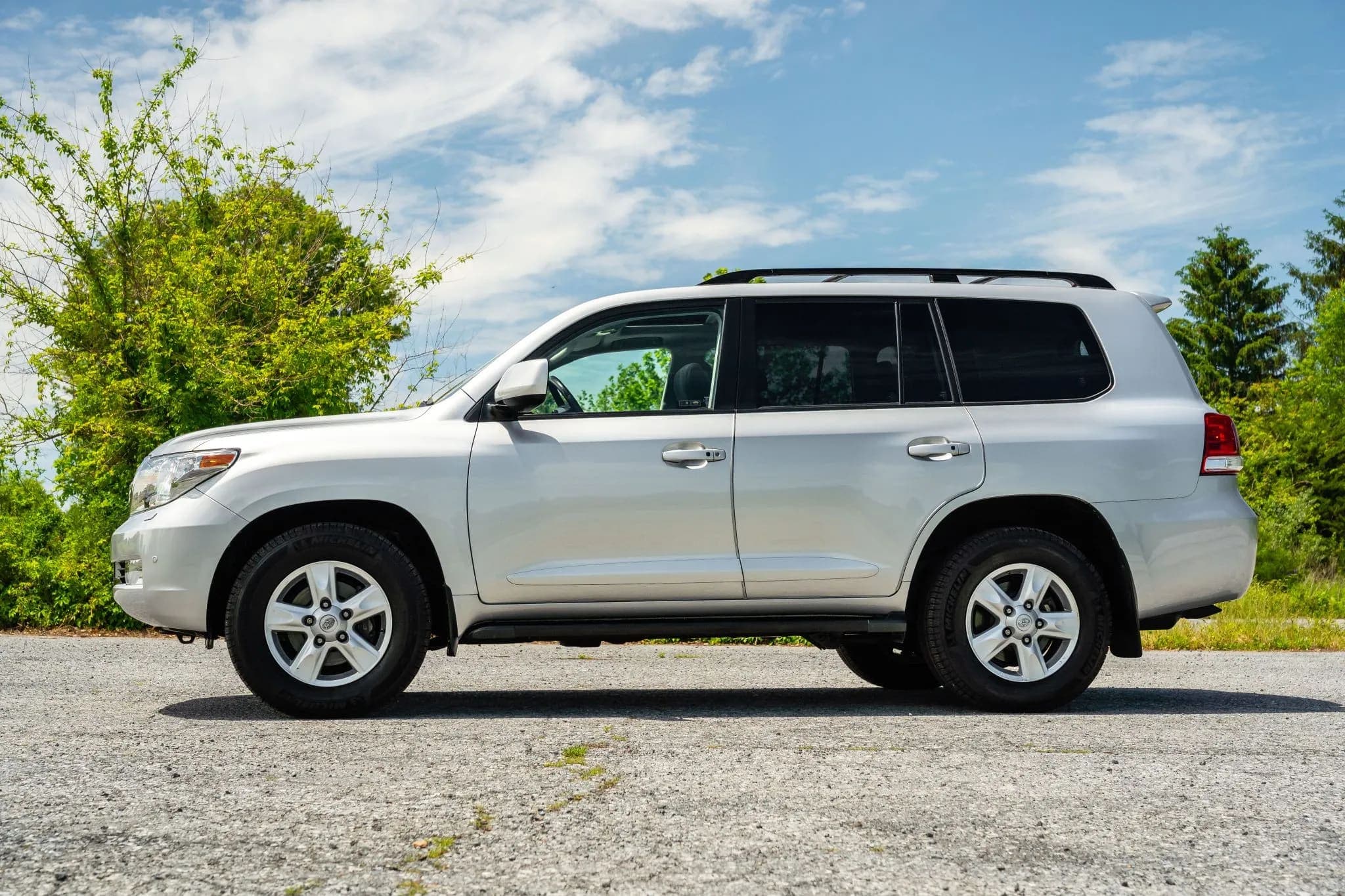 2008 Toyota Land Cruiser URJ200
 7k-Miles Like new, view
