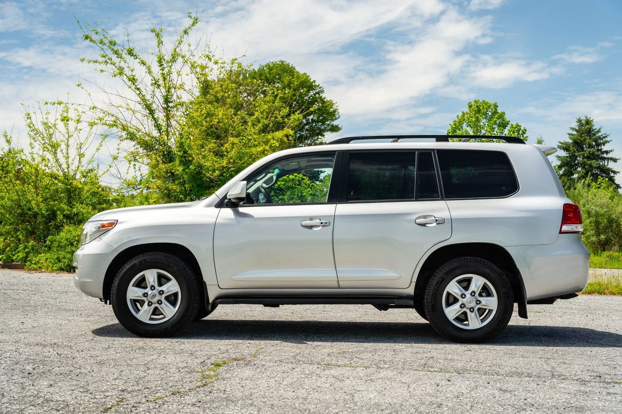 2008 Toyota Land Cruiser URJ200
 7k-Miles Like new, view