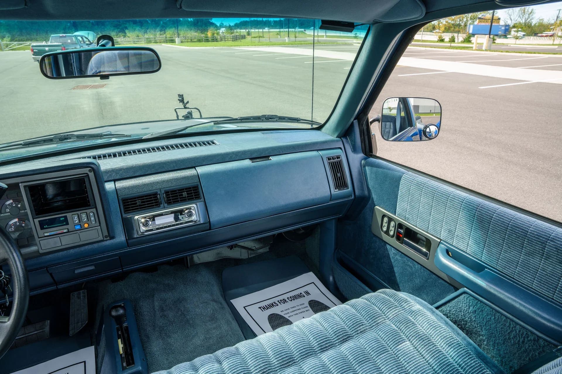 1990 Chevrolet 1500 Pickup, view