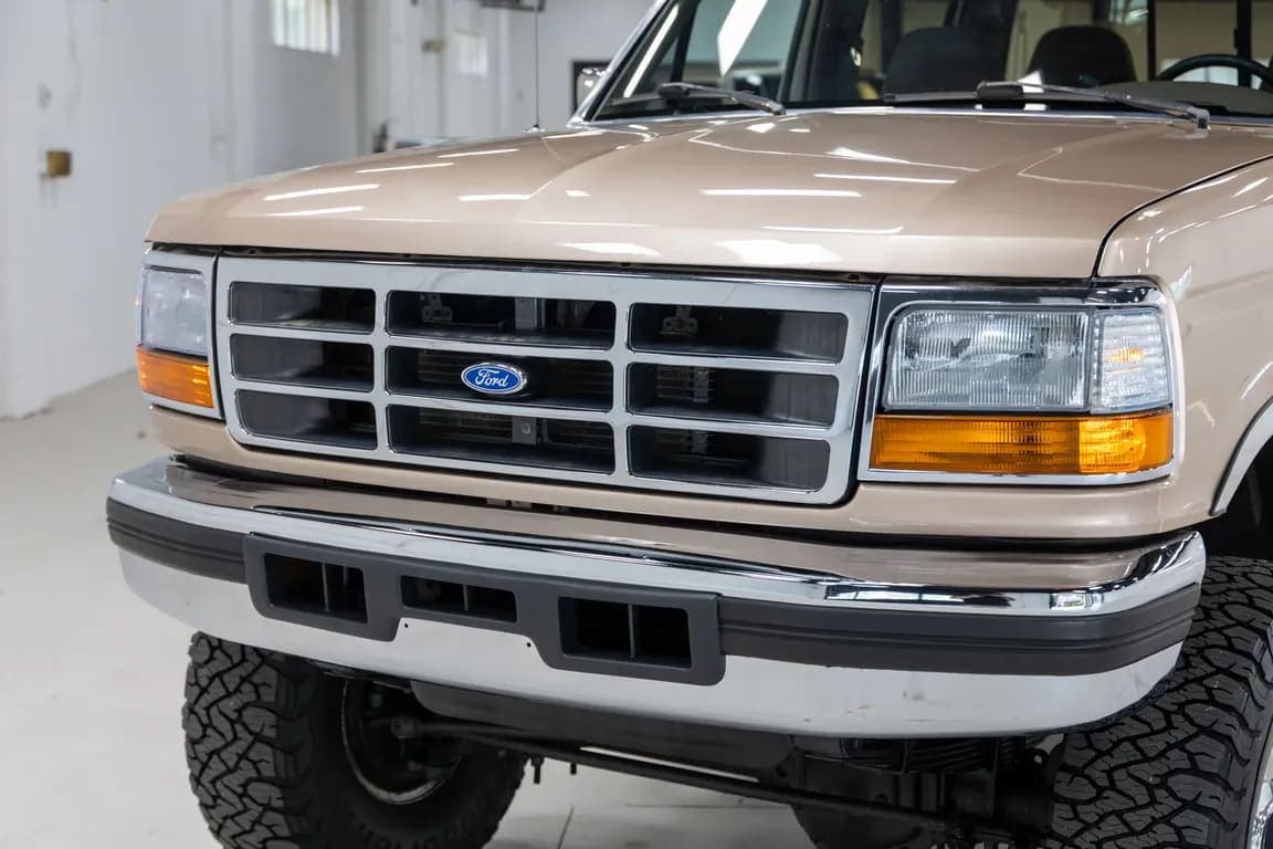 1997 FORD F350 CREW CAB XLT LONG BED, view