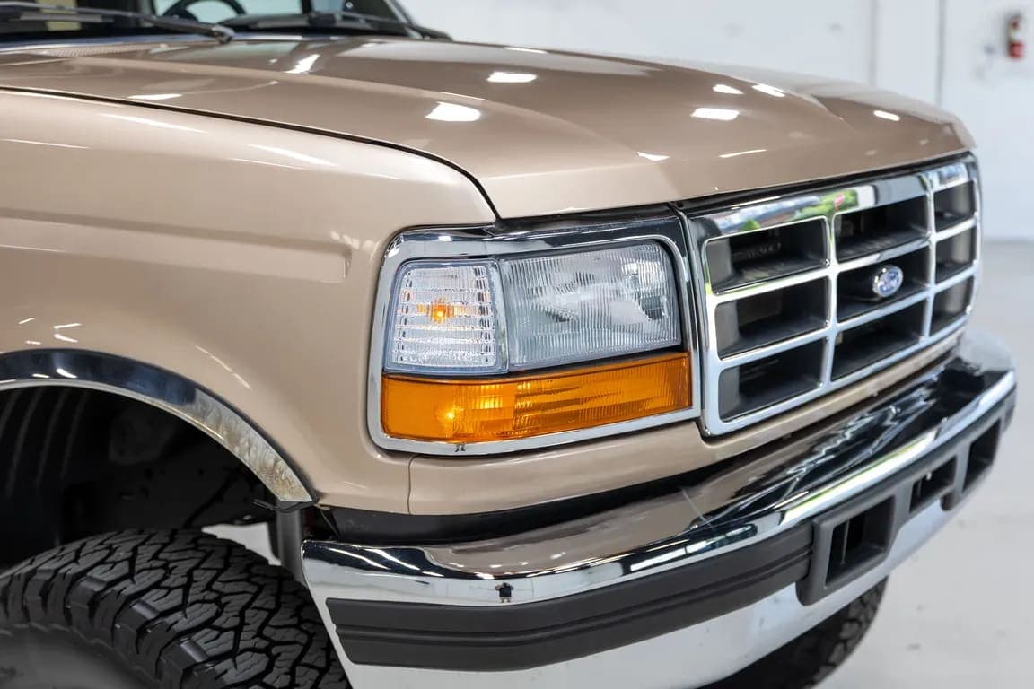 1997 FORD F350 CREW CAB XLT LONG BED, view