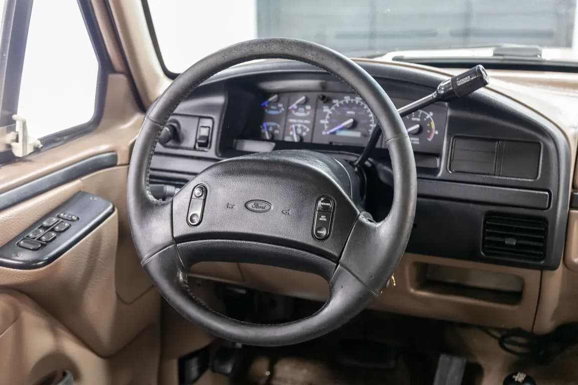 1997 FORD F350 CREW CAB XLT LONG BED, view