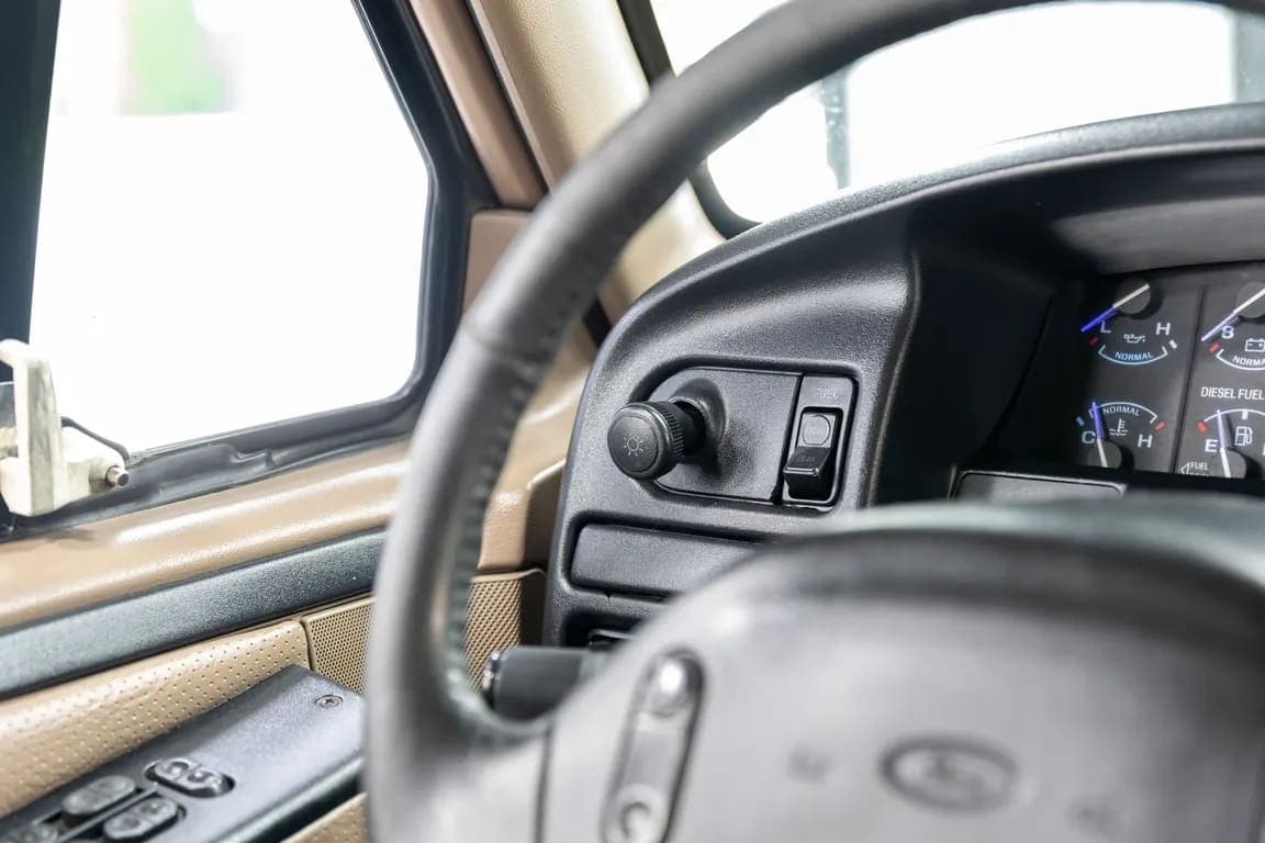 1997 FORD F350 CREW CAB XLT LONG BED, view