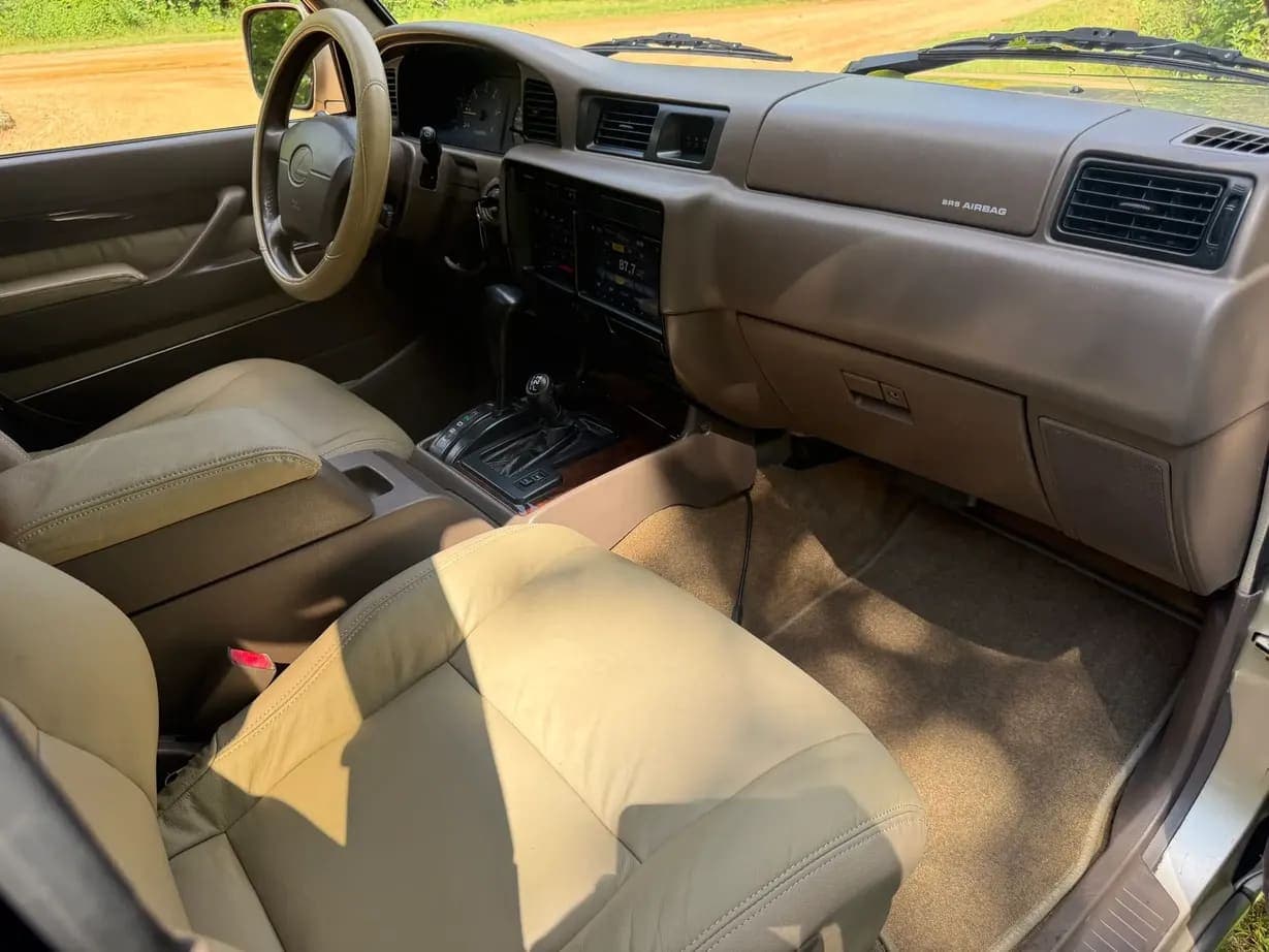 1997 Lexus LX450, view