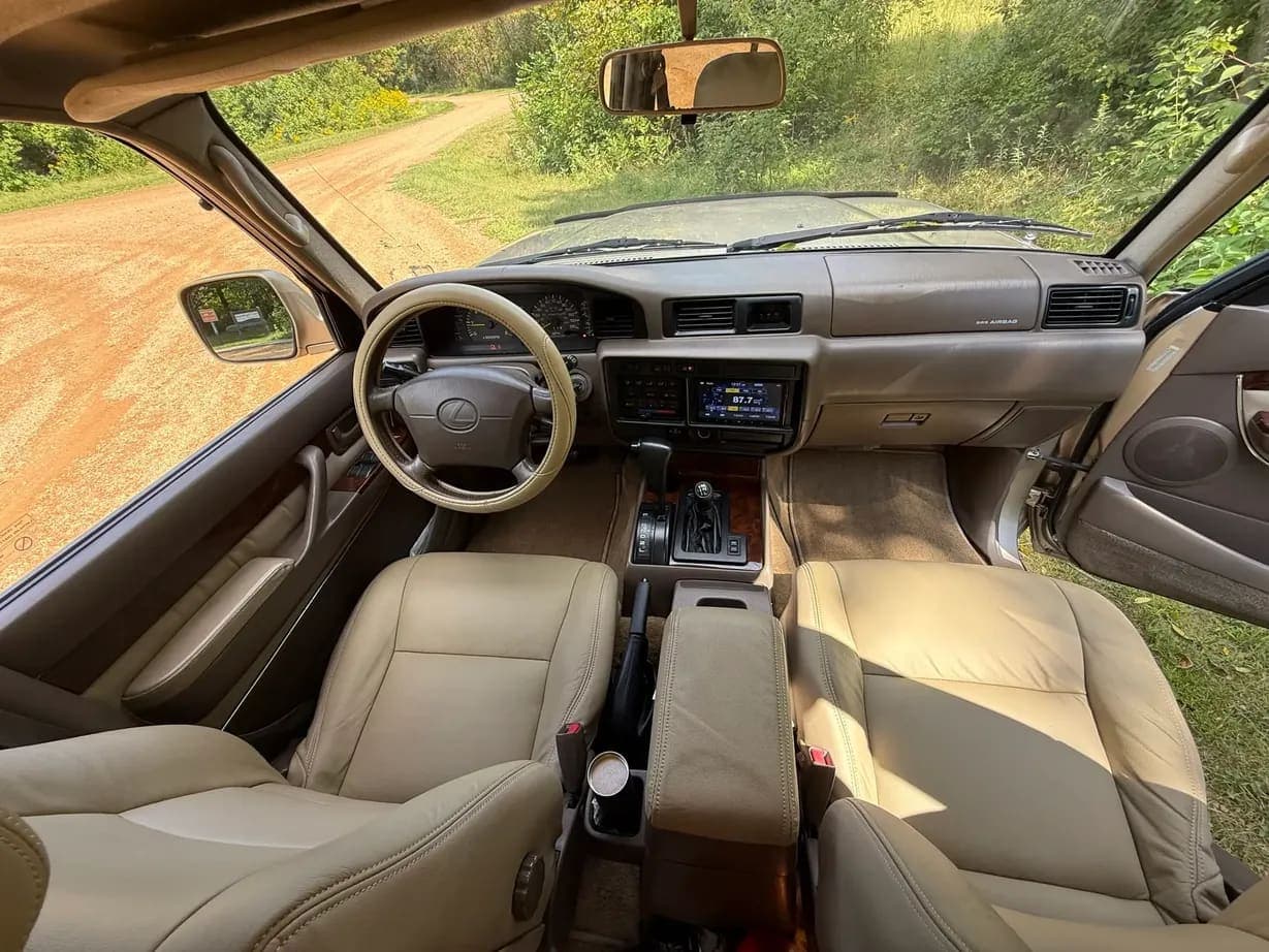 1997 Lexus LX450, view