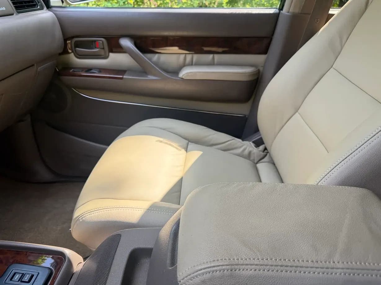 1997 Lexus LX450, view