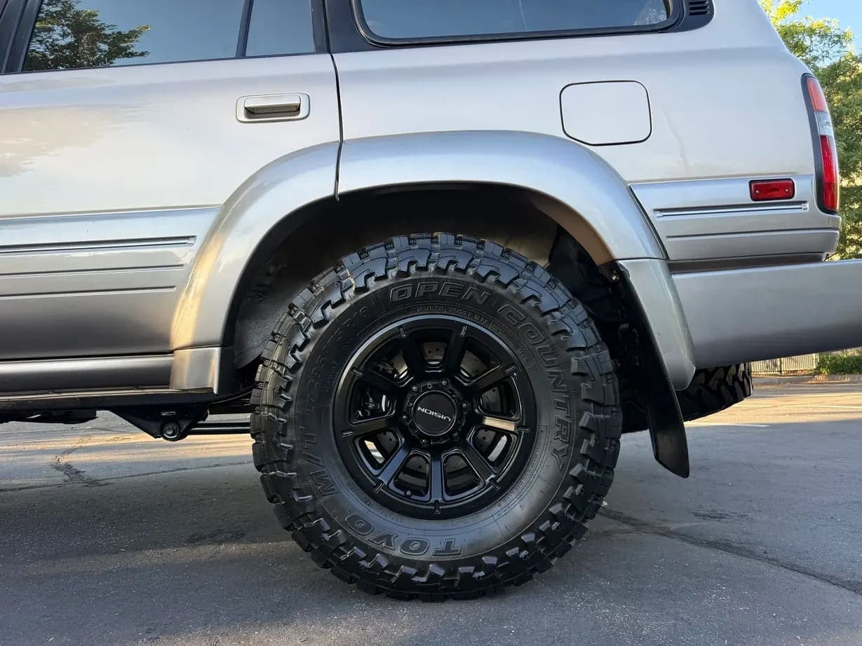 1997 Lexus LX450, view