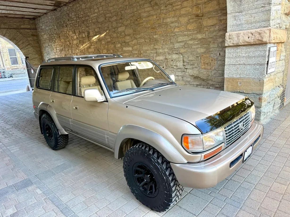 1997 Lexus LX450, view