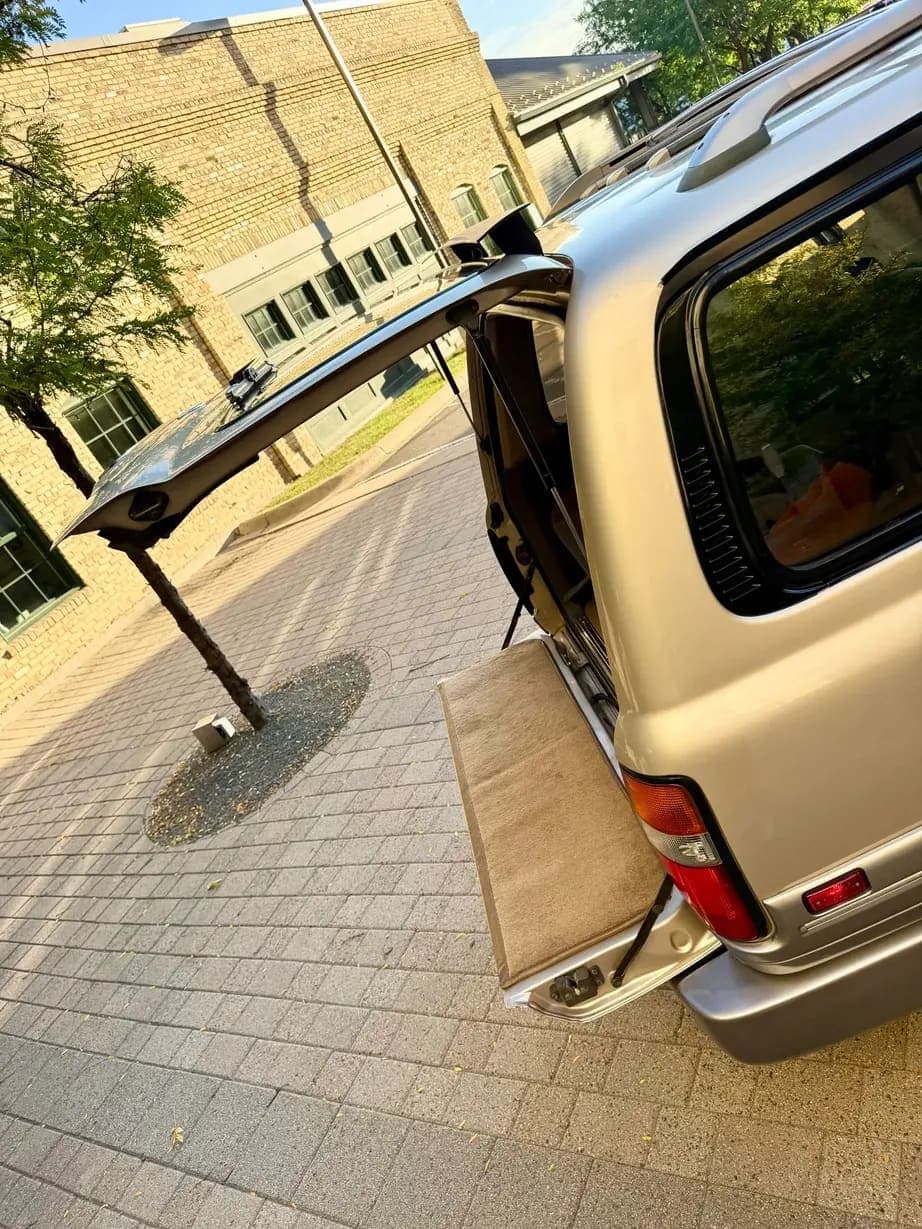 1997 Lexus LX450, view