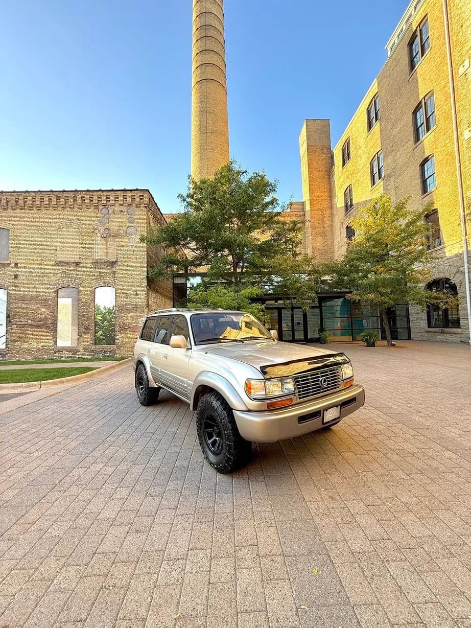 1997 Lexus LX450, view