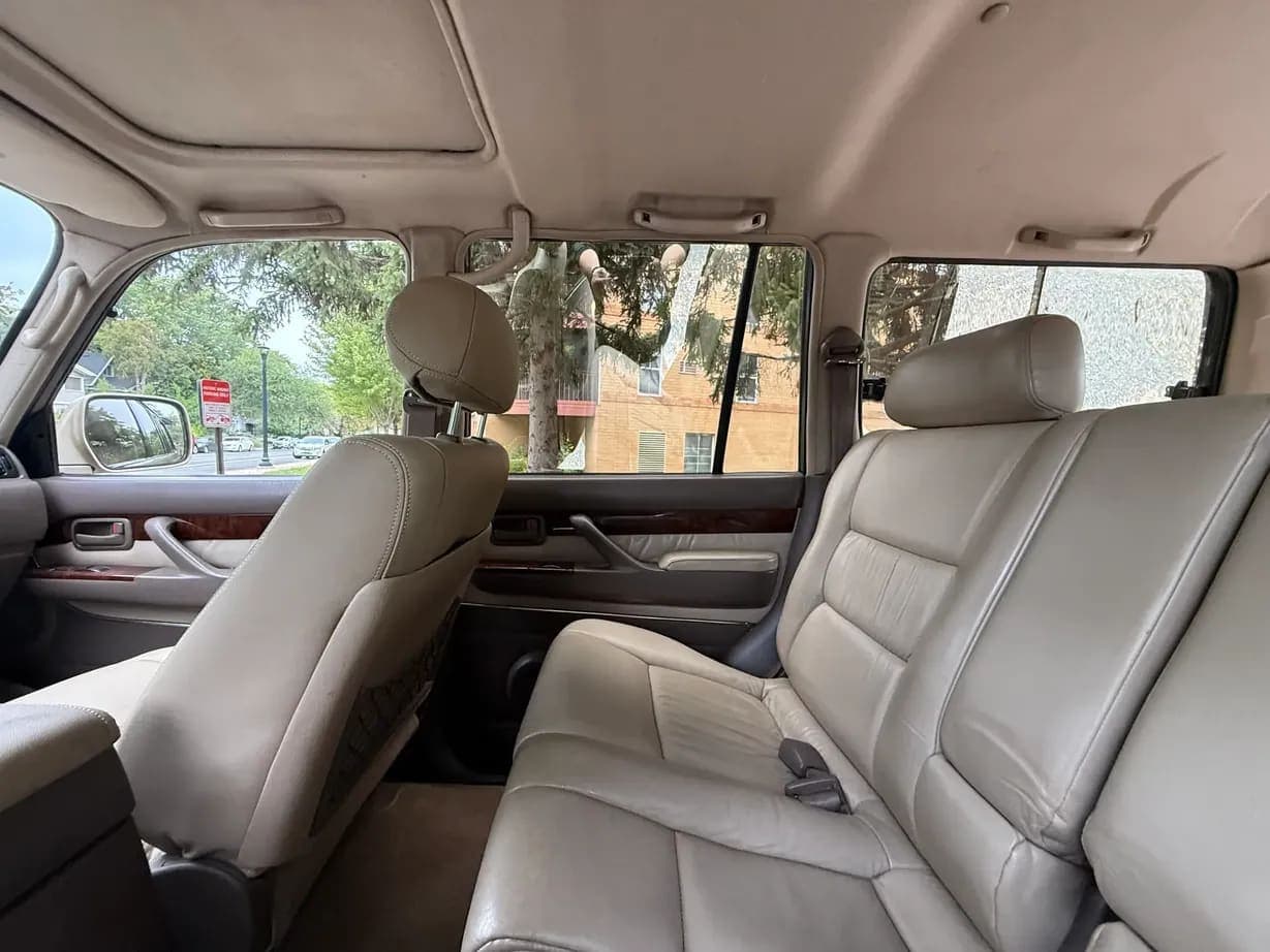 1997 Lexus LX450, view