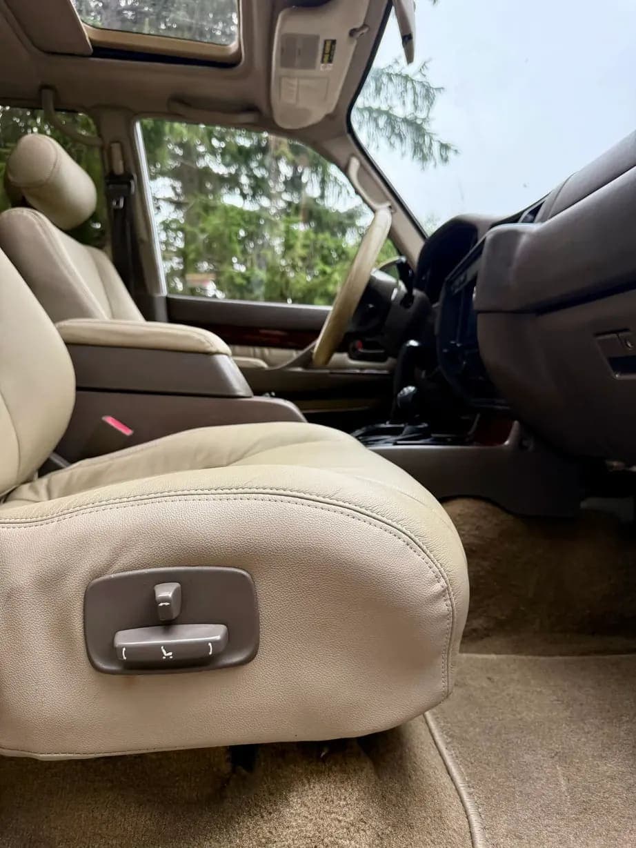 1997 Lexus LX450, view