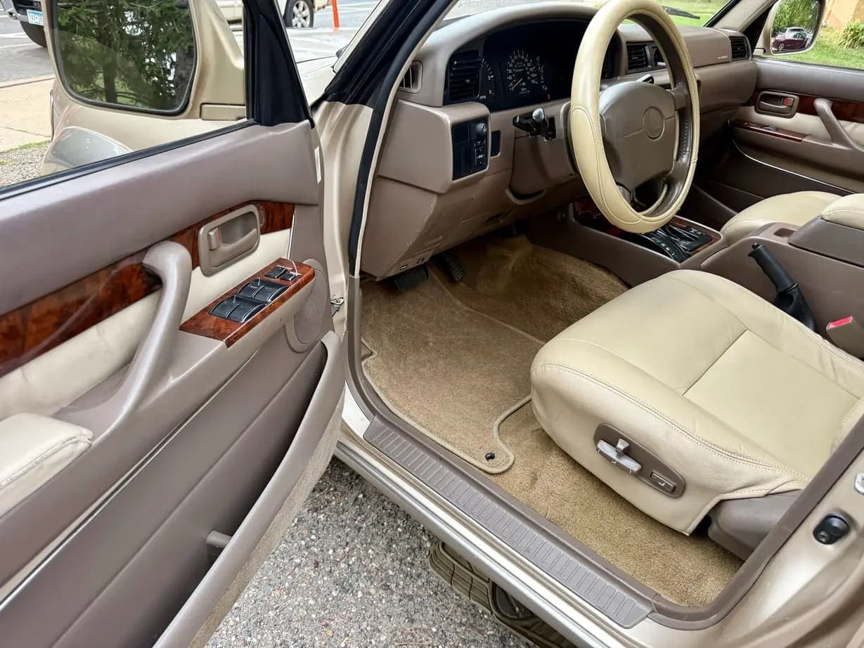 1997 Lexus LX450, view