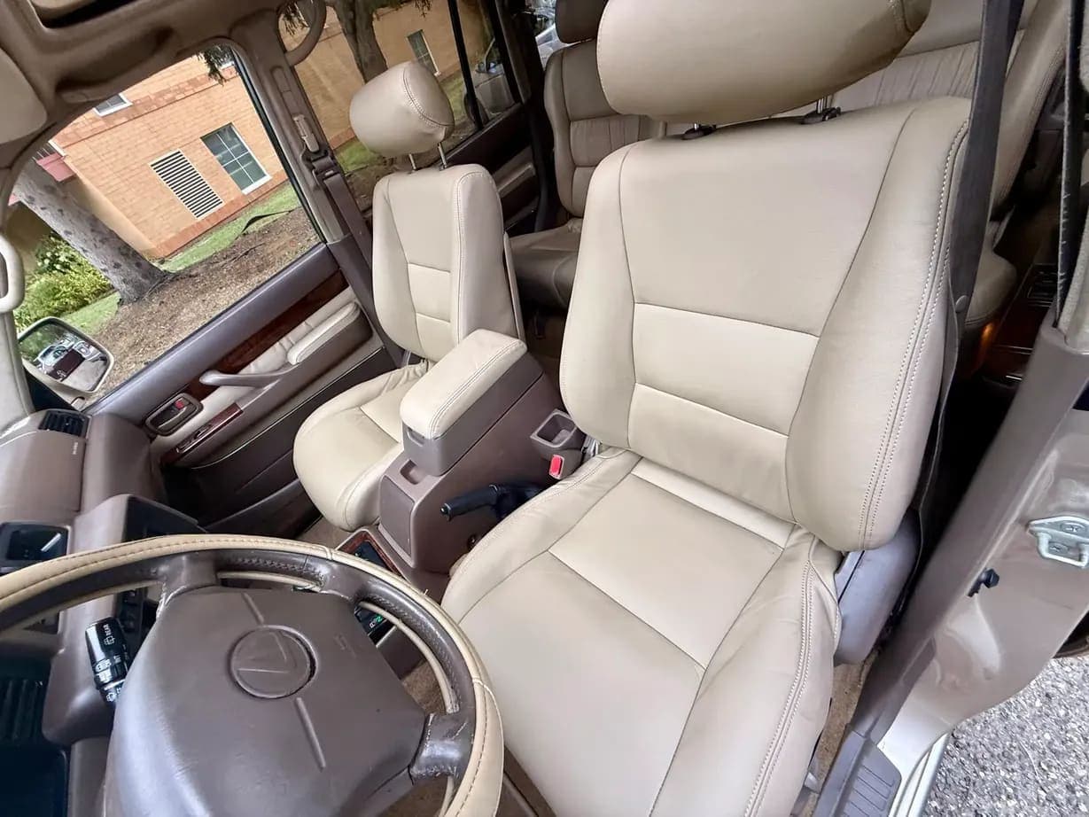 1997 Lexus LX450, view
