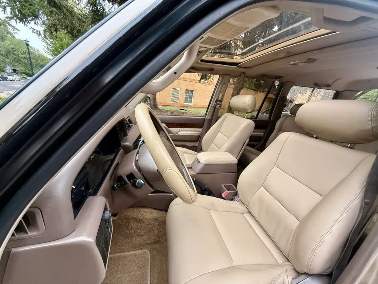 1997 Lexus LX450, view
