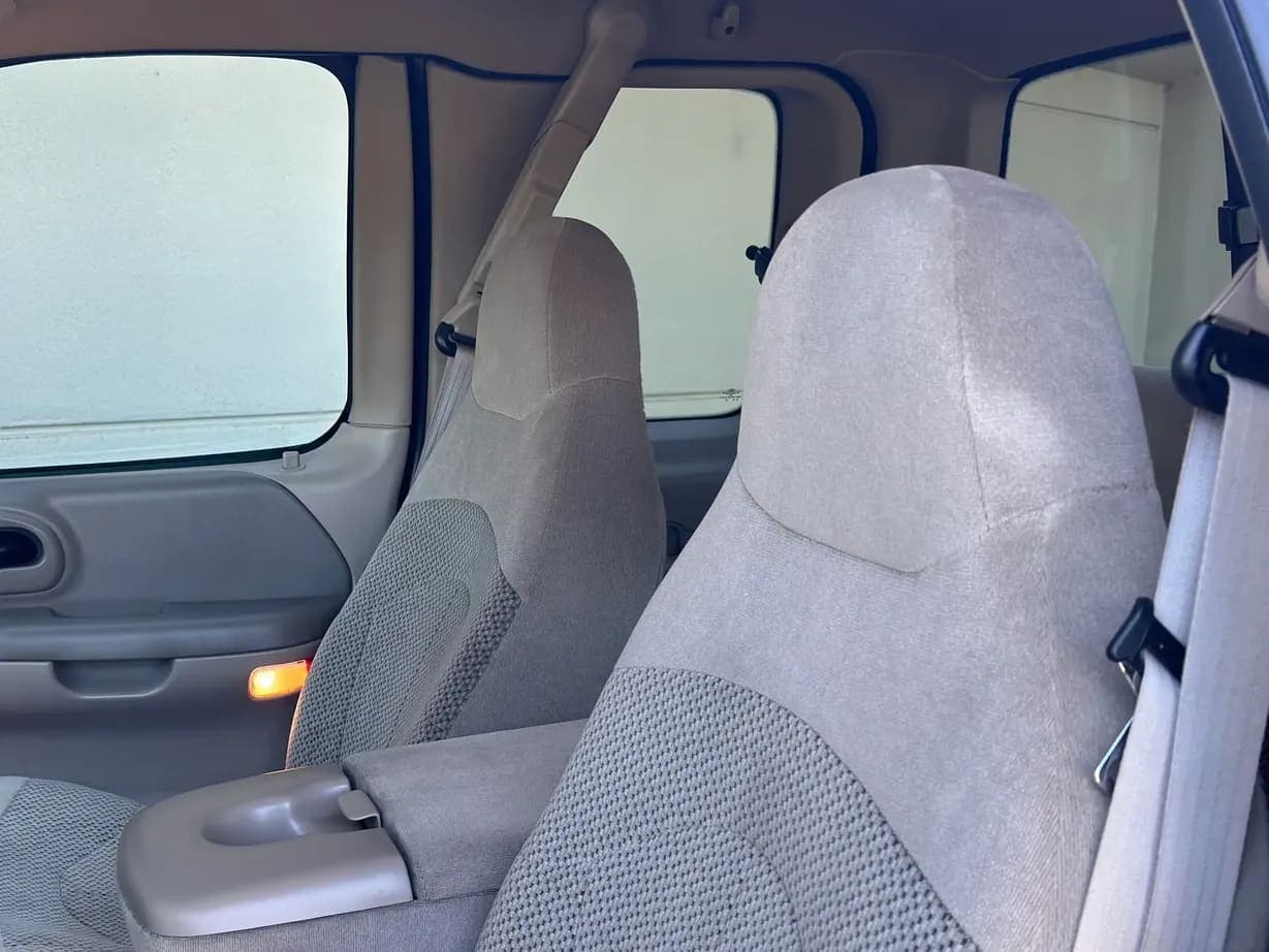 2000 Ford F-150 XLT SuperCab, view