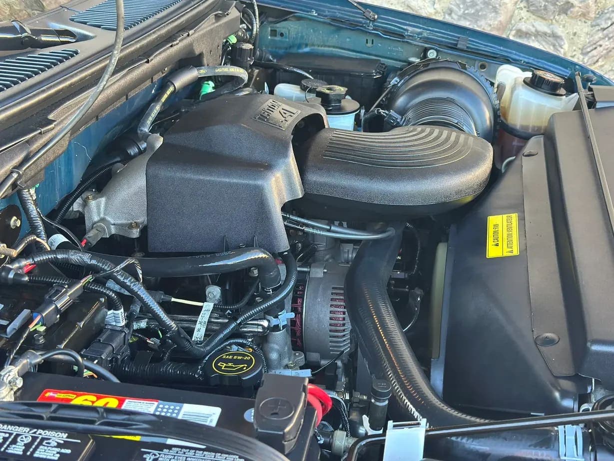 2000 Ford F-150 XLT SuperCab, view