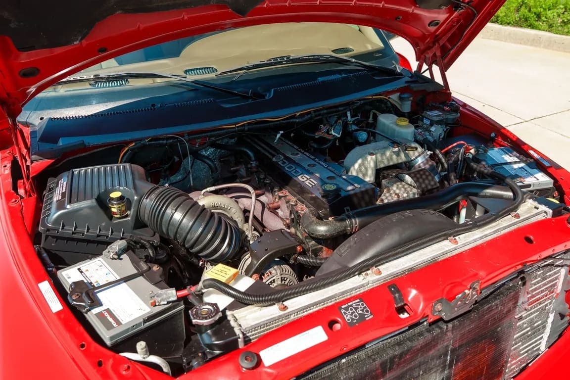 2001 Dodge Ram 3500, view